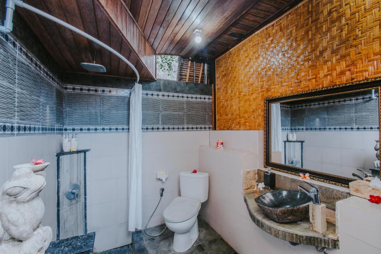Alam Nusa Bungalow Huts & Spa Нуса-Лембонган Екстер'єр фото